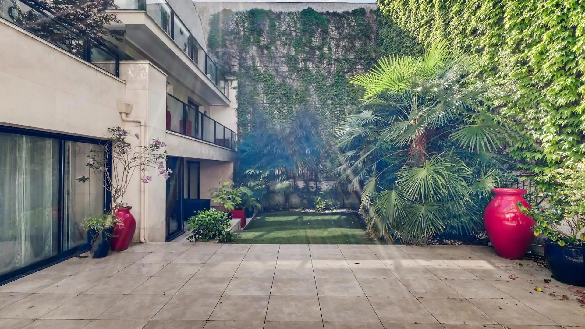 Appartement D'Exception - Proche Tour Eiffel Paris 0*,